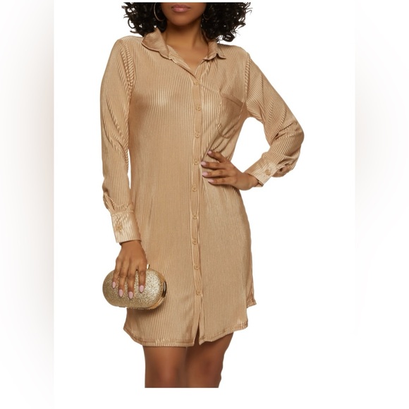 Women’s Top- Medium (champagne) - Picture 2 of 5